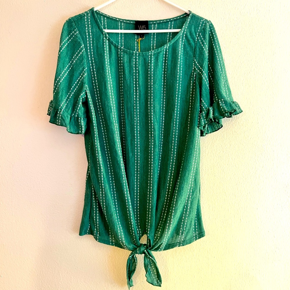W5 Tie Front Top